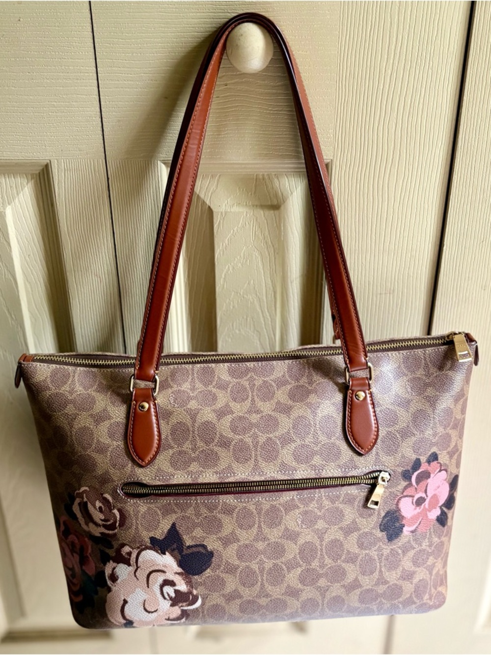Coach Floral Signature Gallery Tote Bag in Brown and Pink - Picture 2 of 4